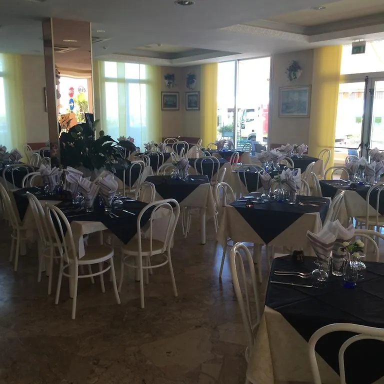 Miami Suite Hotel Bellaria-Igea Marina Italië